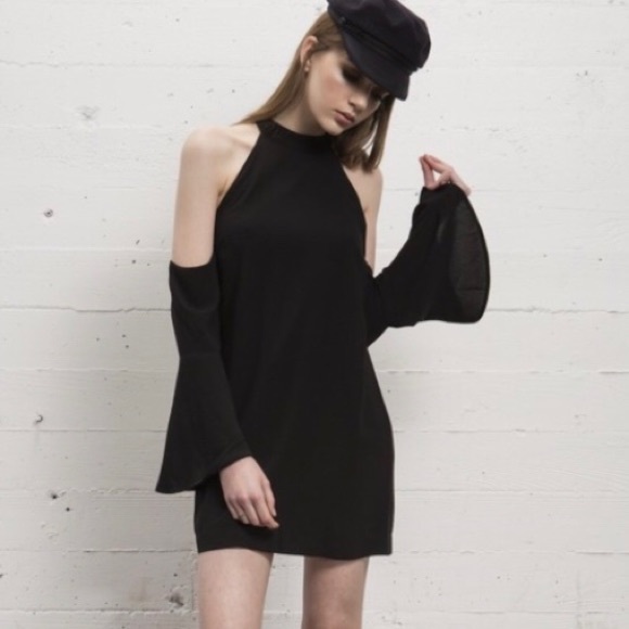 WYLDR Dresses & Skirts - WYLDR•Over It Cold Shoulder Mini Dress